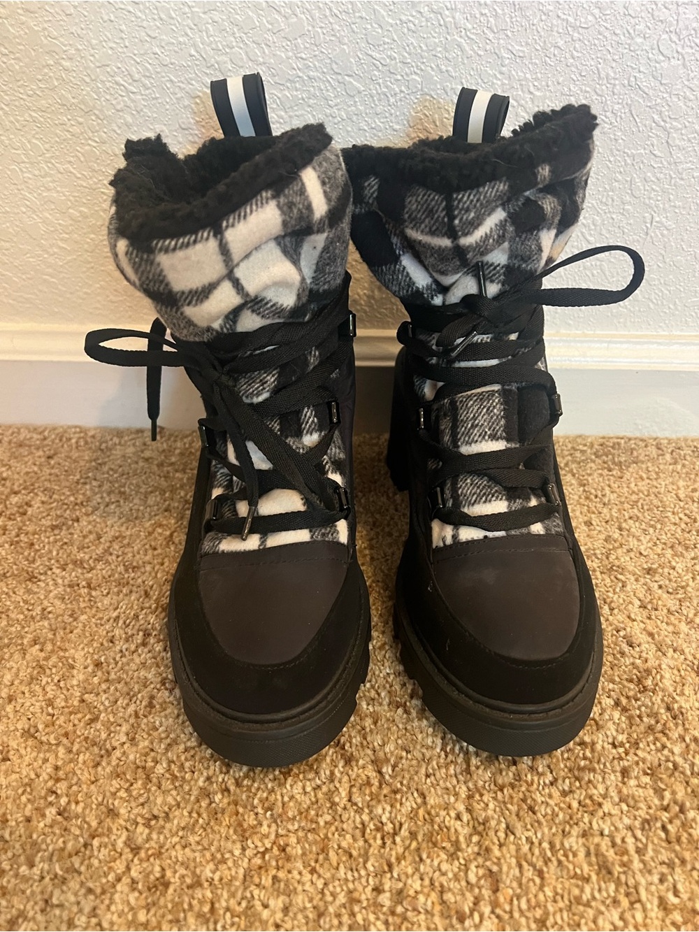 BCBGeneration Black & White Plaid Lace-Up Faux Fur Winter Boots